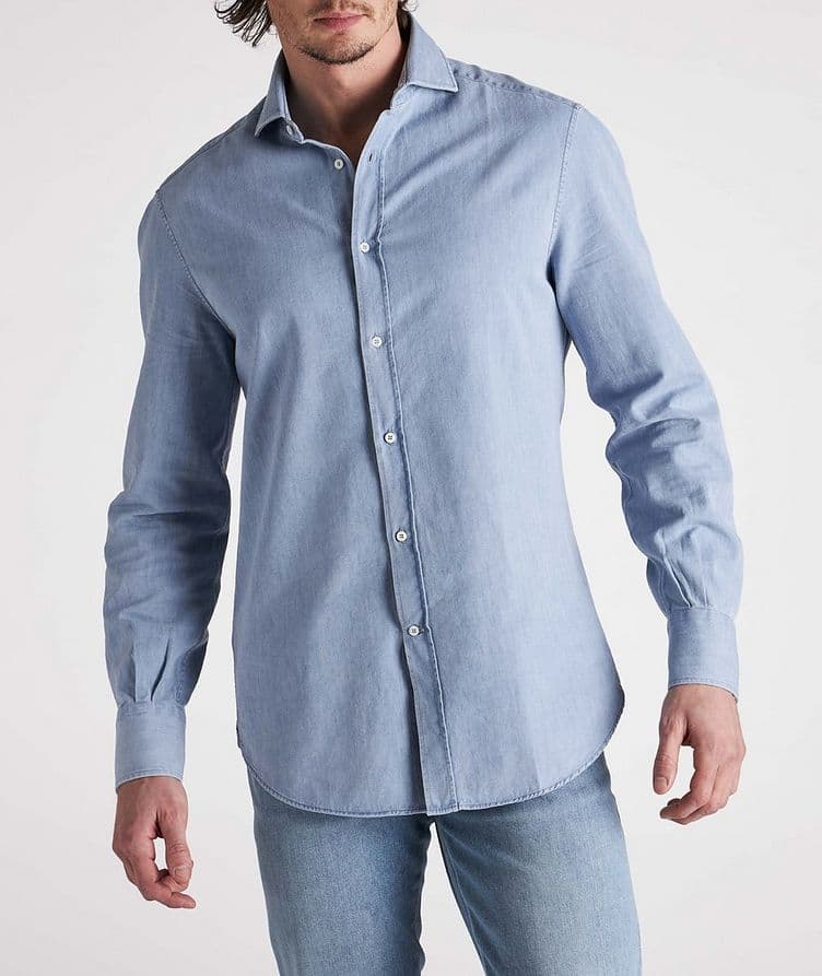 Chemise en denim de coupe contemporaine image 1