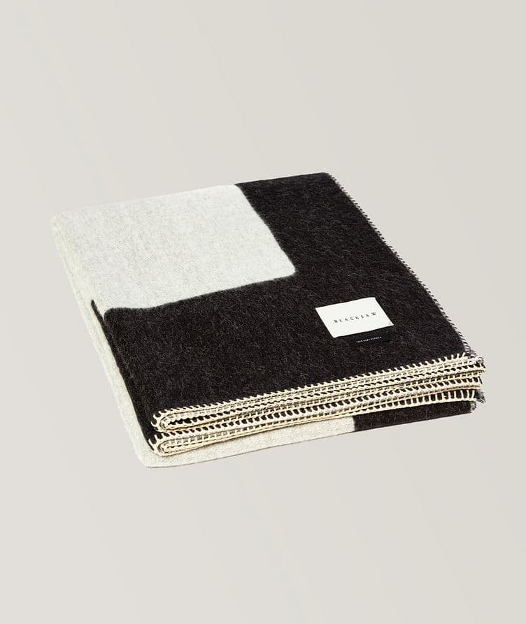 Generation Reversible Throw image 0