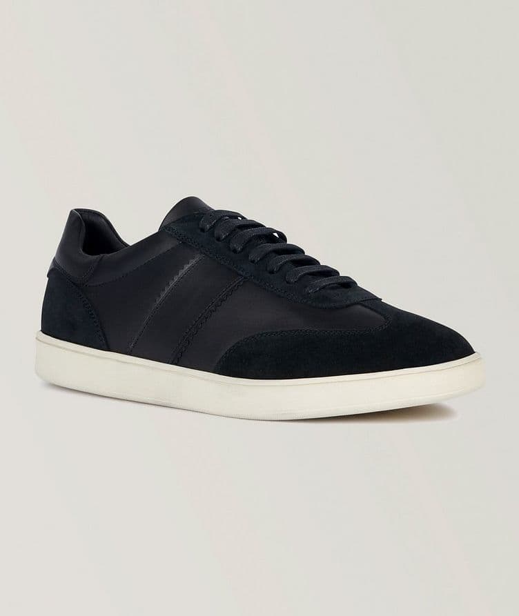 Regio Sneakers image 0