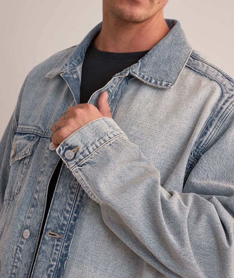 Blouson sectionné en denim image 3